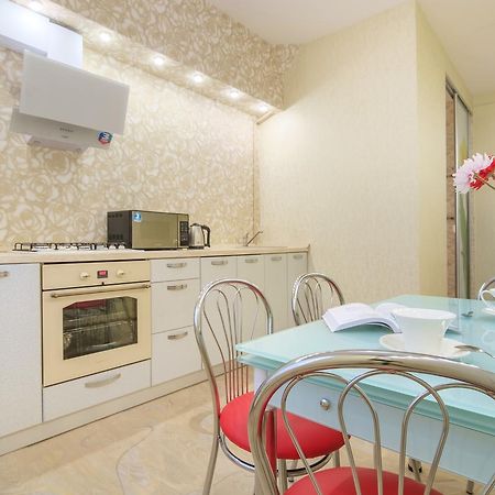 Appartement Panorama à Kharkiv Extérieur photo
