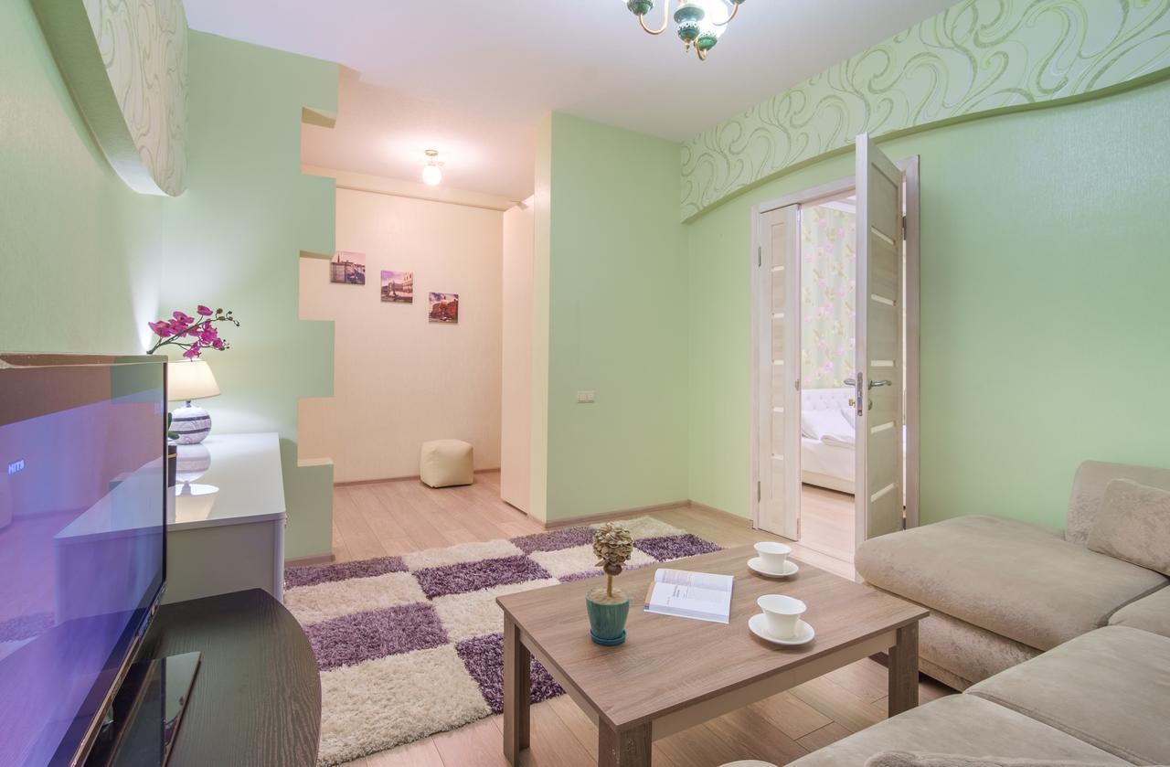 Appartement Panorama à Kharkiv Extérieur photo