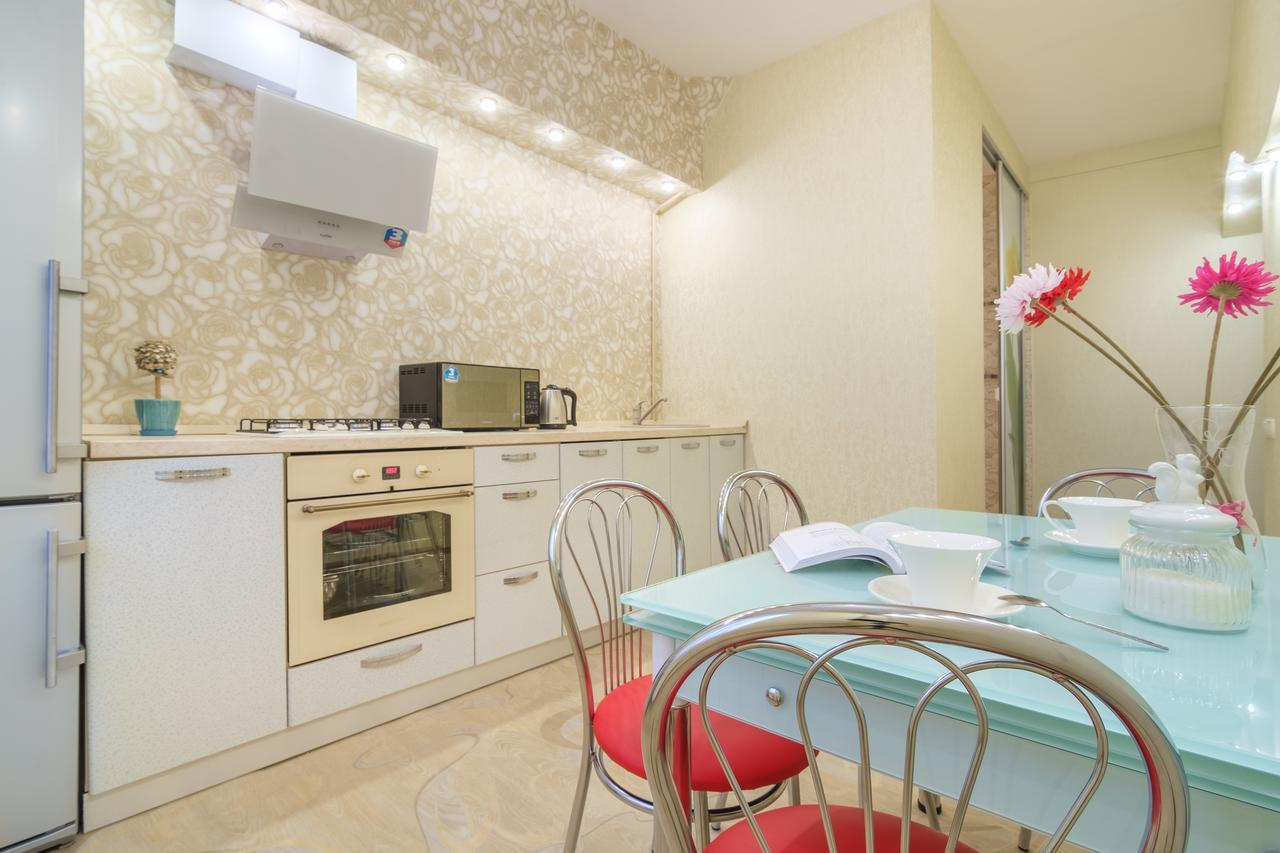 Appartement Panorama à Kharkiv Extérieur photo